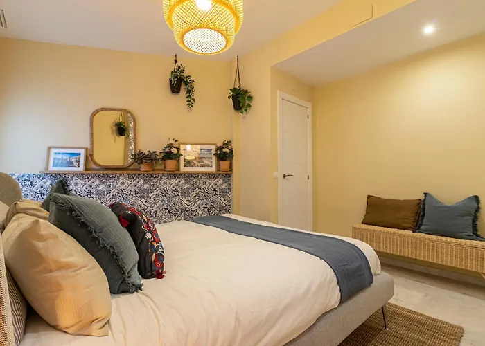 Casa Palacio Marques De Castellanos Apartment *